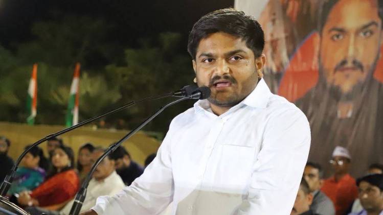 Hardik Patel not be able to contest LS election