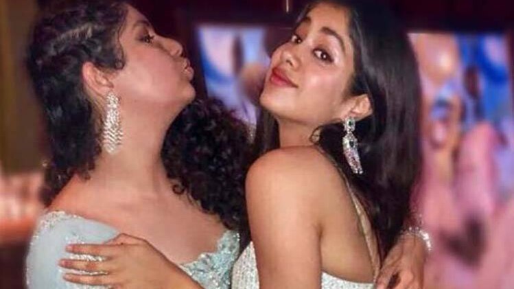 अंशुला कपूर और जान्हवी कपूर