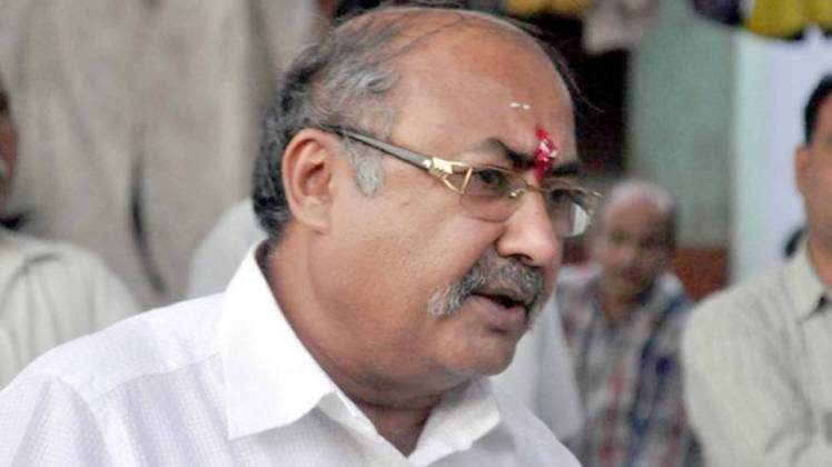 जयंती भानुशाली गुजरात बीजेपी के उपाध्यक्ष भी रहे थे (फाइल फोटो)