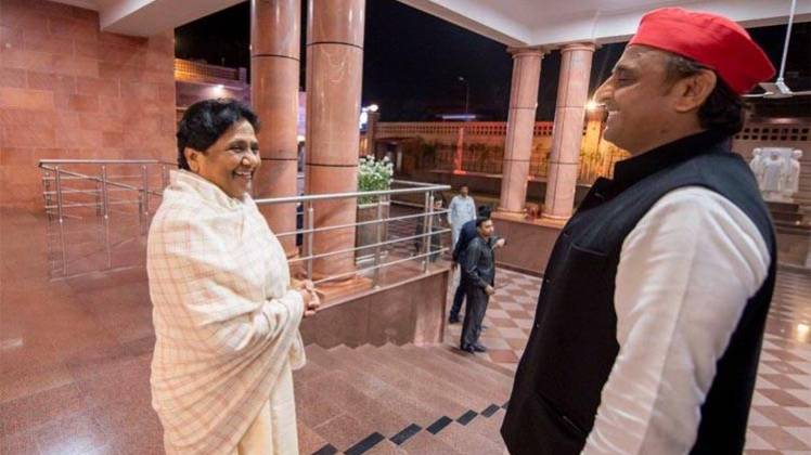 मायावती और अखिलेश यादव (फोटो-Twitter)