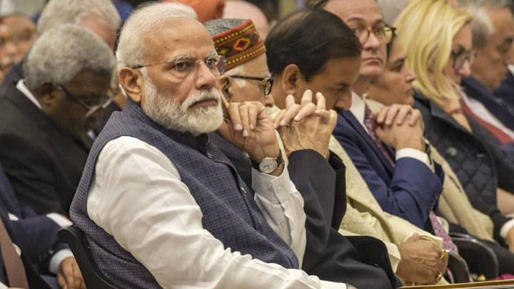 प्रधानमंत्री नरेंद्र मोदी