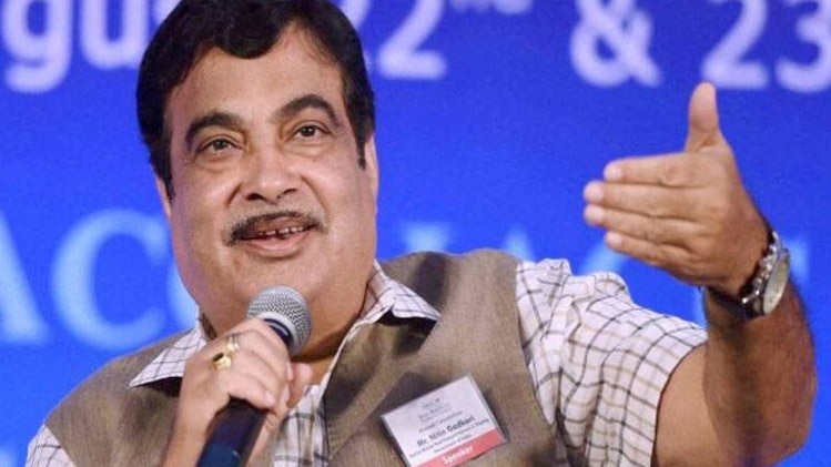 केंद्रीय मंत्री नितिन गडकरी