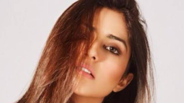 प्रनूतन बहल