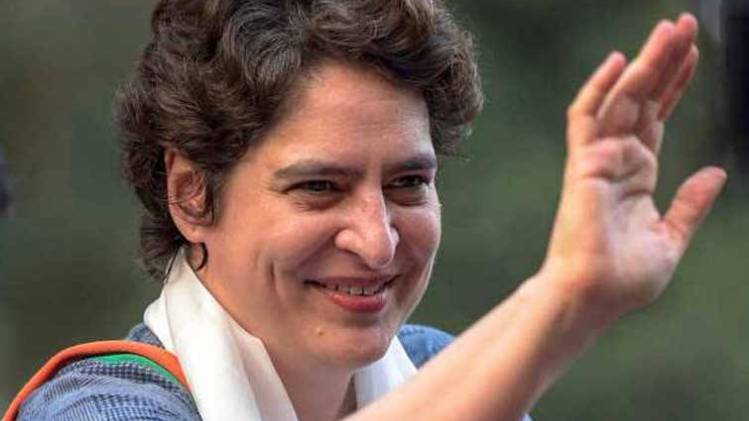 प्रियंका गांधी की एक तस्वीर इन दिनों सोशल मीडिया में वायरल हो रही (फाइल फोटो-PTI)