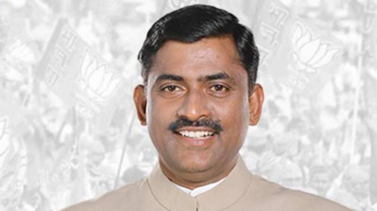 इस मामले में बीजेपी महासचिव मुरलीधर राव ने Twitter पर सफाई भी दी थी (फोटो- Twitter) 