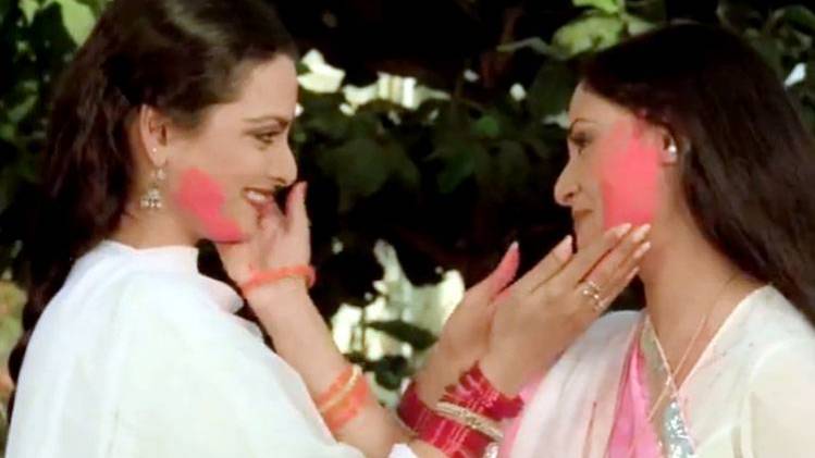 सिलसिला में अमिताभ, रेखा और जया ने एक साथ स्क्रीन साझा किया था. 