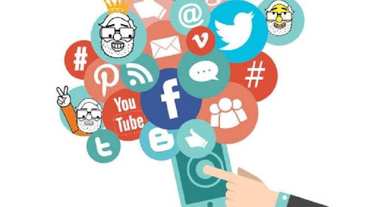 सोशल मीडिया पर चुनाव आयोग की नजर