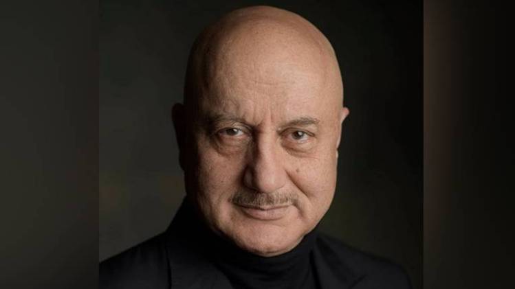 अनुपम खेर