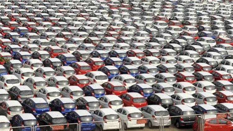 2018-19 में सुस्‍त पड़ी ऑटो इंडस्‍ट्री के ग्रोथ की रफ्तार