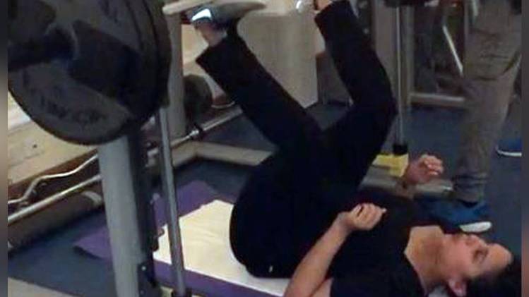 हुमा कुरैशी PHOTOS- Twitter