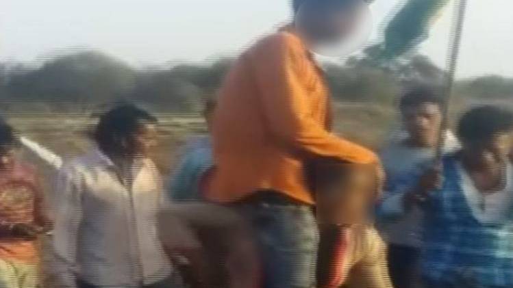 घटना का वीडियो वायरल हो चुका है(फोटो-ANI)