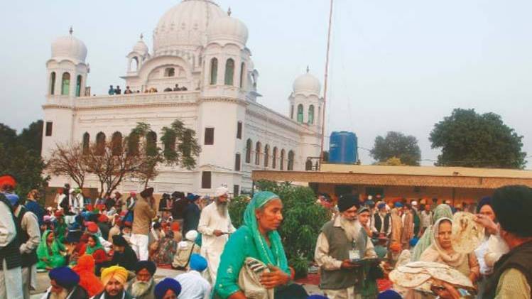 करतारपुर में गुरुद्वारा दरबार साहिब (फोटो-इंडिया टुडे आर्काइव)