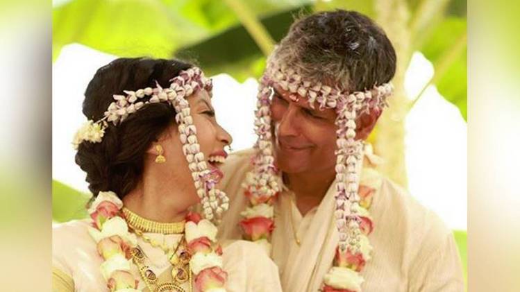 मिलिंद सोमन-अंकिता कोंवर (इंस्टाग्राम)