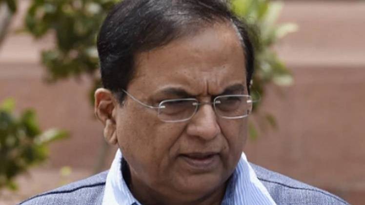 सतीश मिश्रा का आरोप है कि कई जगह पुलिस ने दलितों को मतदान केंद्र पर नहीं जाने दिया (फाइल फोटो)