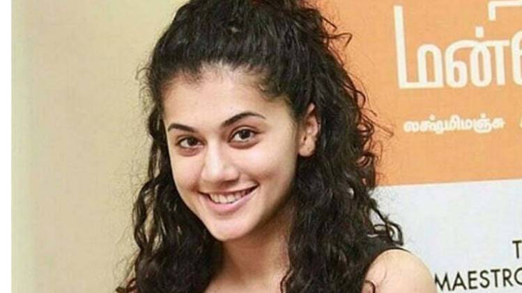 तापसी पन्नू