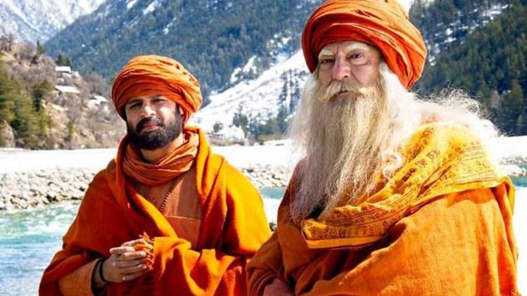 पीएम नरेंद्र मोदी में व‍िवेक ओबेरॉय और सुरेश ओबेरॉय