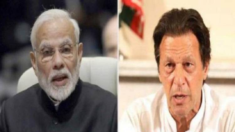 नरेंद्र मोदी और इमरान खान (फाइल फोटो)