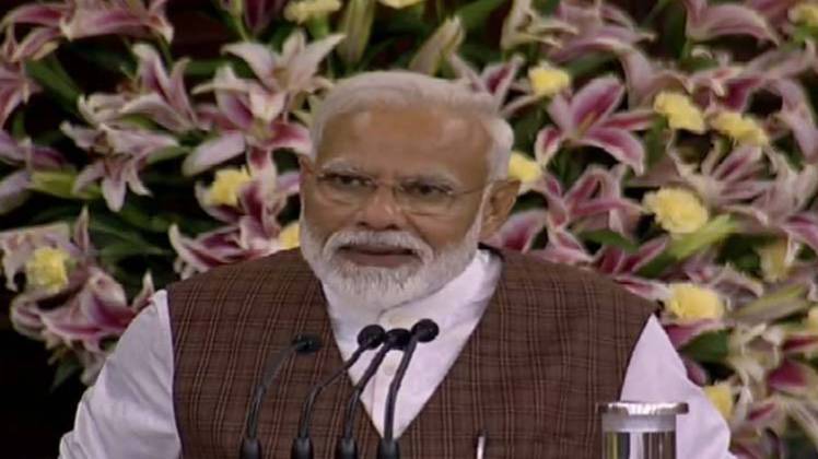 पीएम नरेंद्र मोदी 