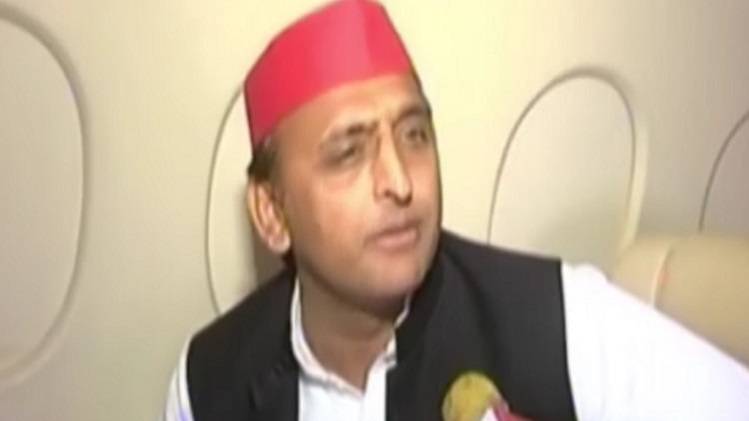 अखिलेश यादव