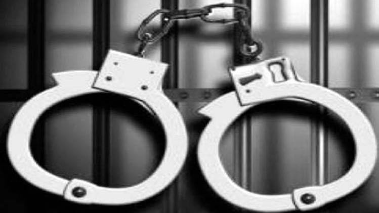 दलित पर अत्याचार, जबरदस्ती पिलाया मलमूत्र, 2 गिरफ्तार