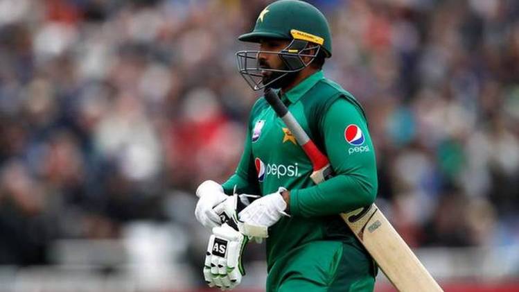 आसिफ अली (तस्वीर- रॉयटर्स)