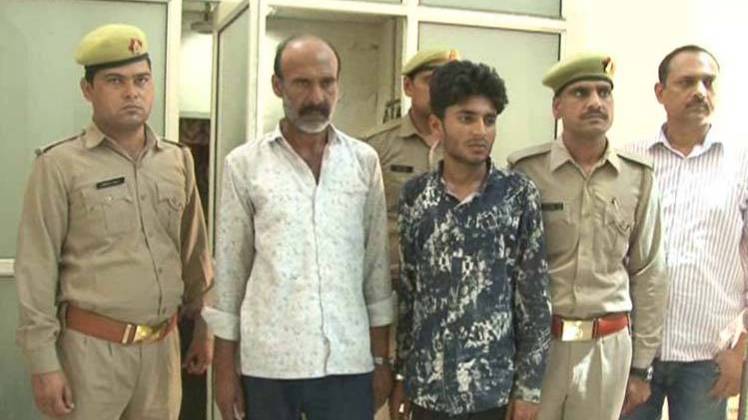 नोएडा पुलिस की गिरफ्त में आरोपी 