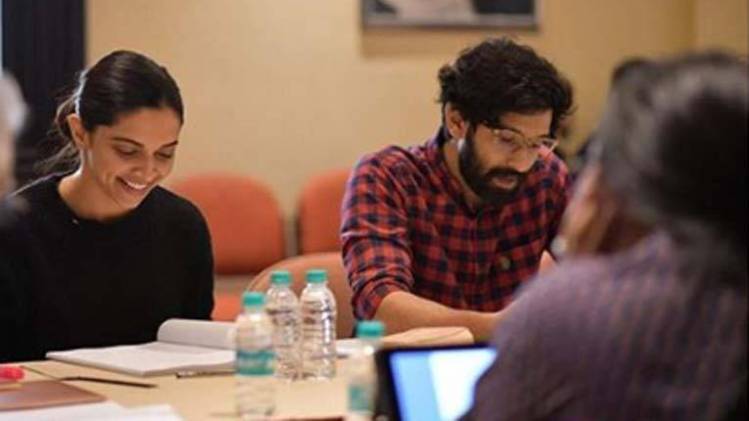 दीपिका पादुकोण-विक्रांत मैसी