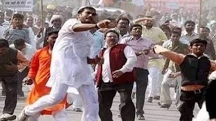 सोशल मीडिया पर वायरल हुई ये तस्वीर