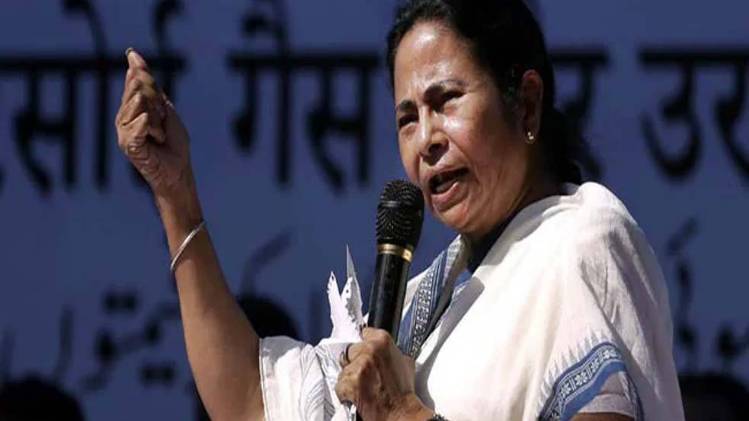 ममता बनर्जी (फाइल फोटो)