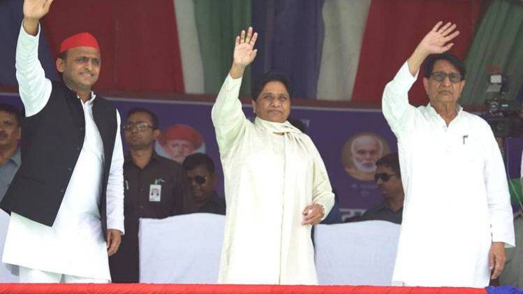 सलेमपुर में बीजेपी पर जमकर बरसीं मायावती