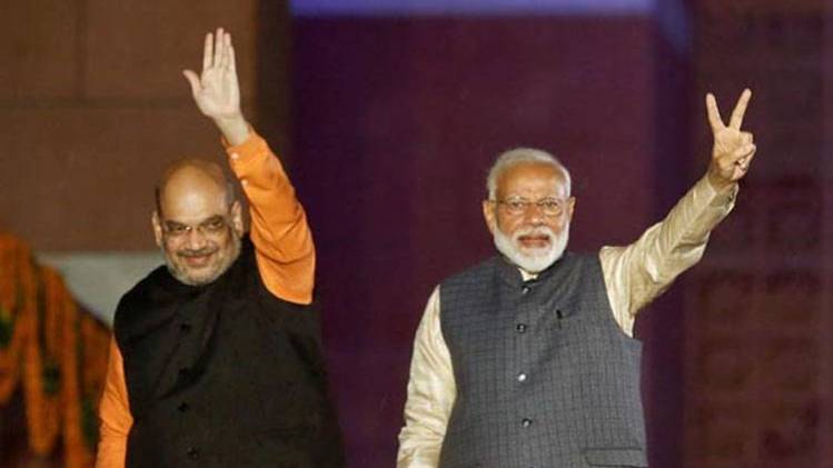 अडानी समेत दिग्‍गजों ने दी बधाई