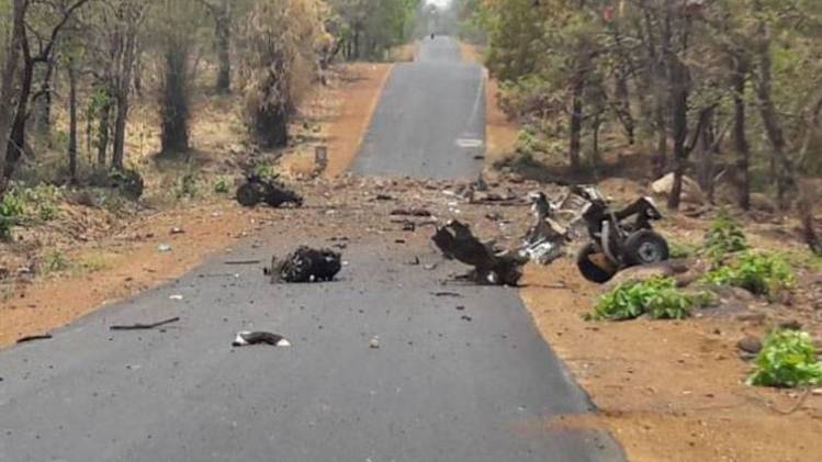 गढ़चिरौली में नक्सलियों ने किया IED ब्लास्ट (फोटो-दिव्येश)