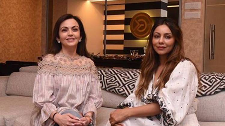 नीता अंबानी और गौरी खान