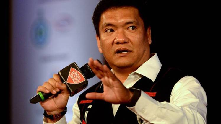 पेमा खांडू