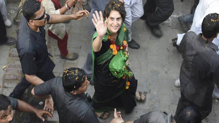 एसपीजी सुरक्षा में प्रियंका गांधी (फोटो- PTI)