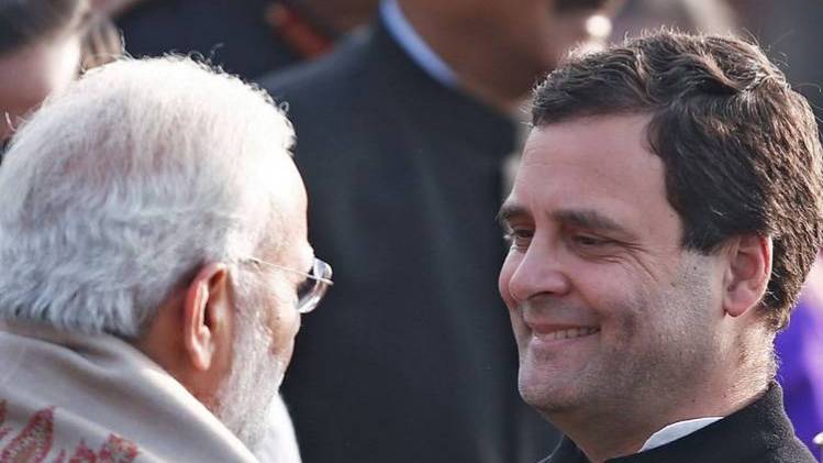 बीेजेपी को मिली प्रचंण बहुमत (फाइल फोटो- नरेंद्र मोदी के साथ राहुल गांधी, PTI)