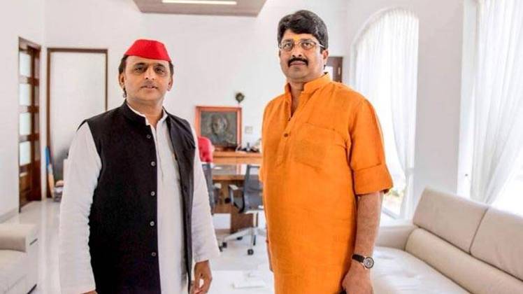 अखिलेश यादव और राजा भैया