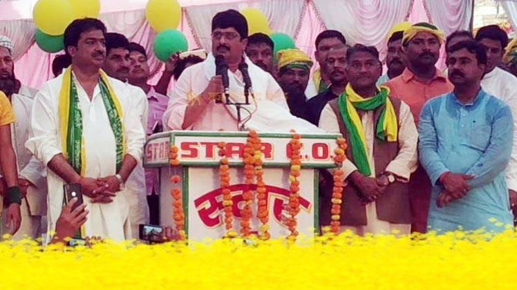 अक्षय प्रताप सिंह, राजा भैया और शैलेंद्र कुमार 