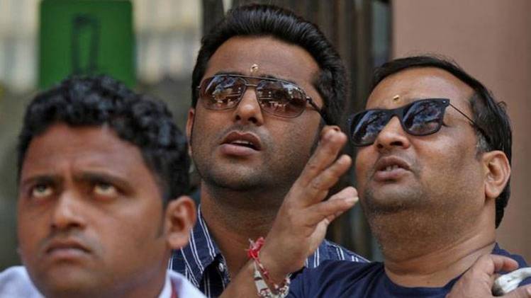 सेंसेक्‍स में 50 अंक की गिरावट 