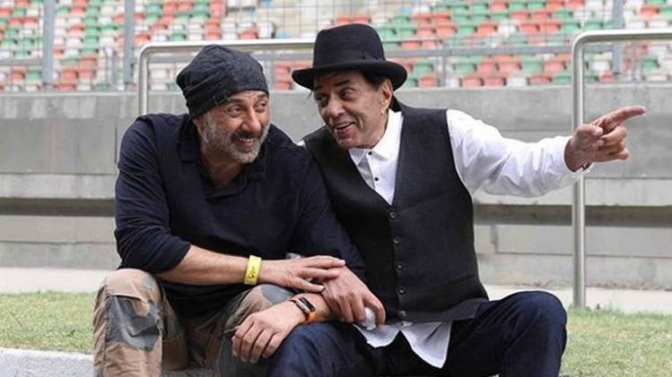 सनी देओल और धर्मेंद्र