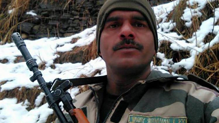 तेज बहादुर यादव (फोटो-इंडिया टुडे आर्काइव)