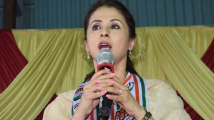 उर्मिला मातोंडकर मुंबई उत्तर लोकसभा सीट से कांग्रेस उम्मीदवार हैं(फोटो-@OfficialUrmila )