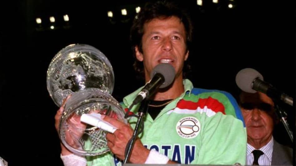वर्ल्ड कप 1992: जब इमरान खान ने पाकिस्तान को दिलाया वर्ल्ड चैम्पियन का दर्जा - cricket world cup 1992 pakistan imran khan cricket world cup tspo - AajTak