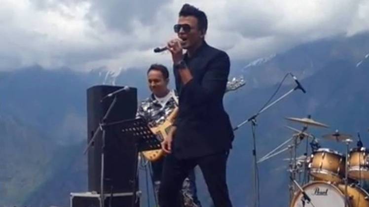 स‍िंगर अभ‍िजीत सांवत