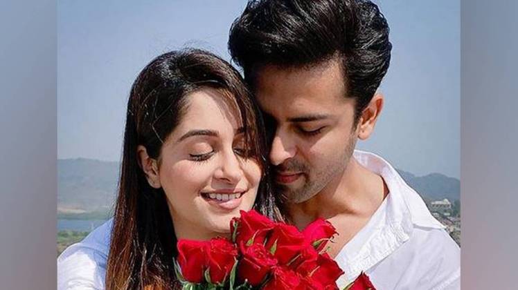 पति शोएब संग दीपिका कक्कड़