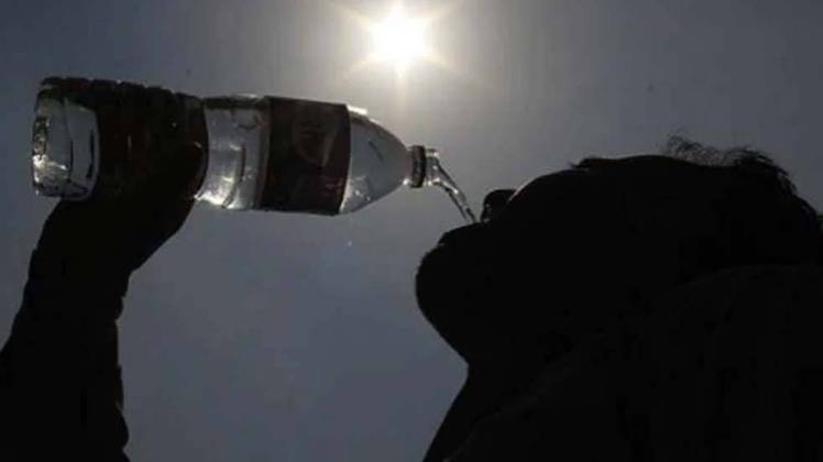 दिल्ली में हो सकती है बारिश (फाइल फोटो)