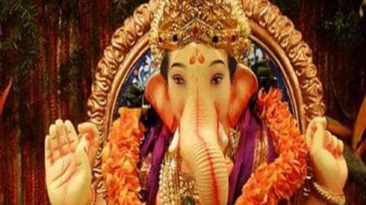 भगवान गणेश की उपासना के विशेष प्रयोग करने वाले को कभी भी धन का अभाव नहीं हो सकता