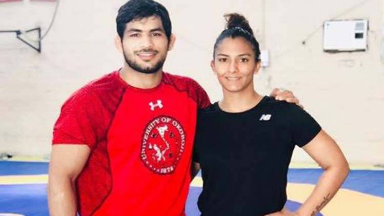 गीता फोगाट और पवन कुमार 