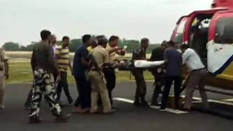 झारखंड के दुमका में पुलिस और नक्सलियों के बीच मुठभेड़