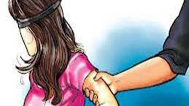 प्रतीकात्मक तस्वीरें